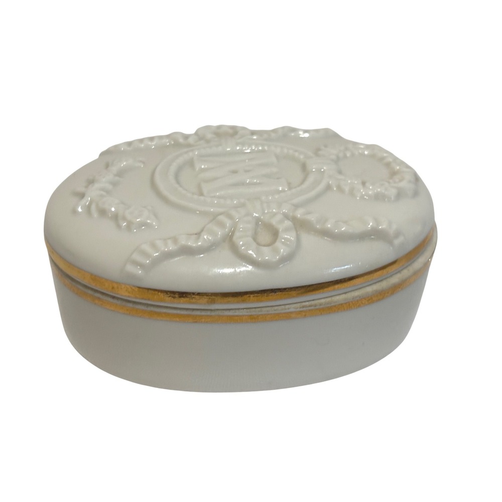 Vintage Elizabeth Arden Palais de Versailles Porcelain Trinket Box White Gold